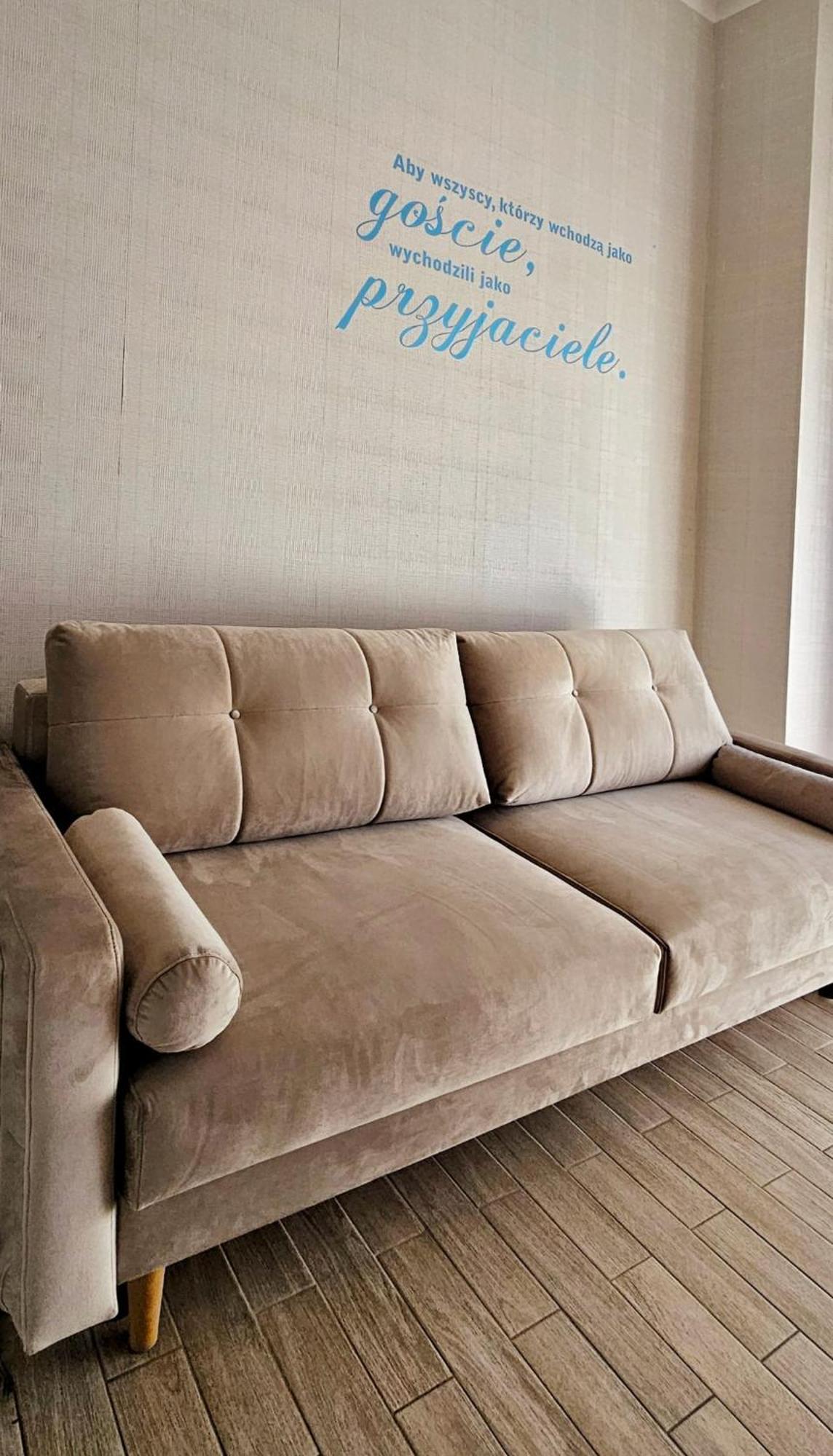 Slavia New S8 Apartment *